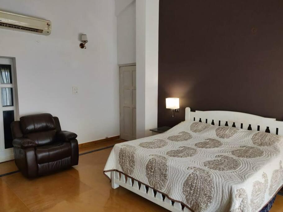 Villa Nazuri W Caretaker Candolim Εξωτερικό φωτογραφία