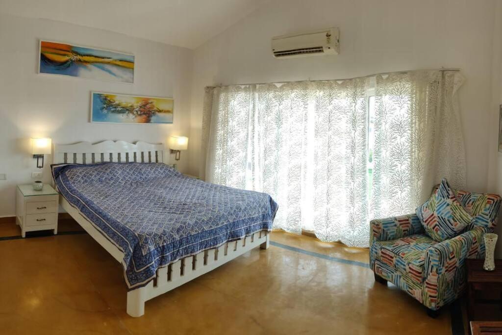 Villa Nazuri W Caretaker Candolim Εξωτερικό φωτογραφία